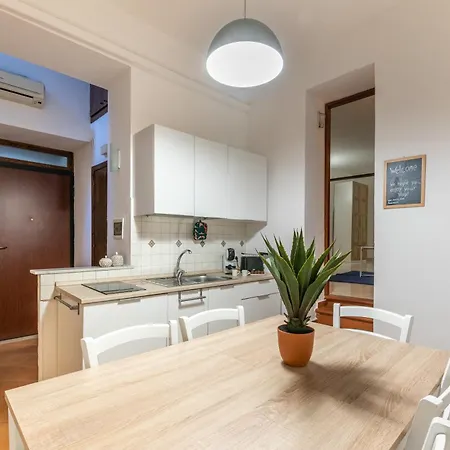 Apartment Sicilia Bella Maqueda Palermo